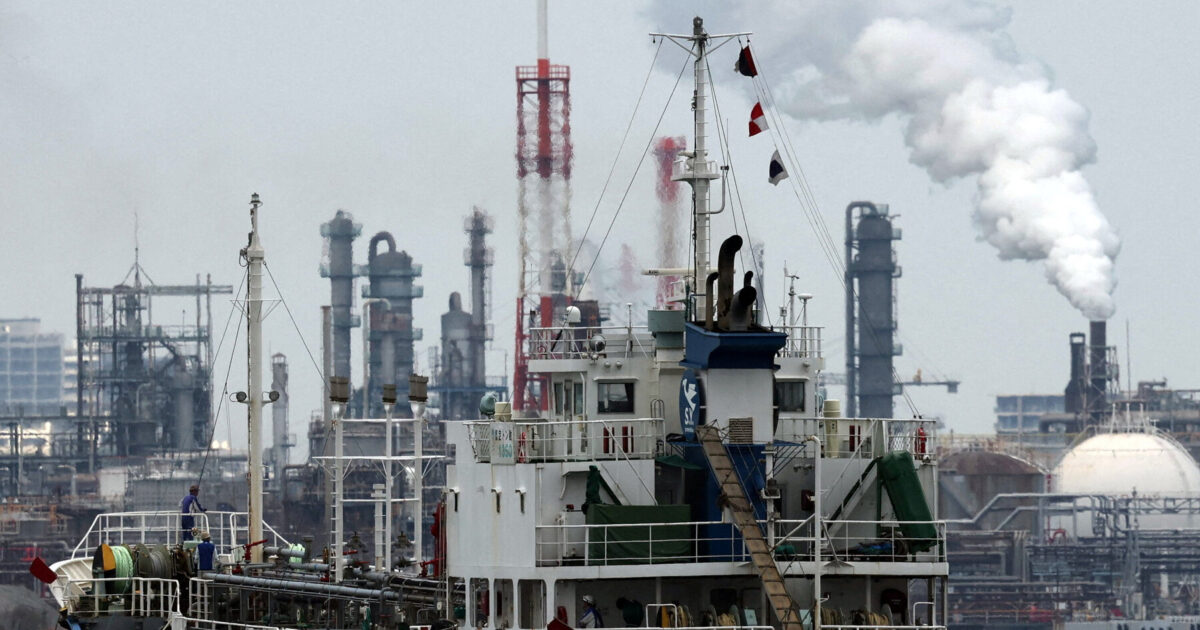 Market Moves: Oil Prices Rise Further After U Creates New...